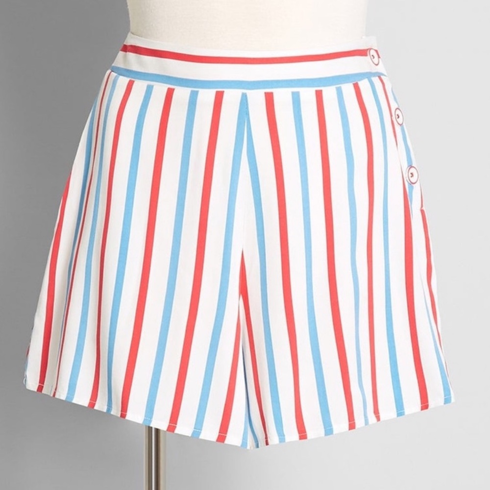 Modcloth x Barbie NWT Barbie Stripe Made in the U.S.A. Shorts - Picture 1 of 8